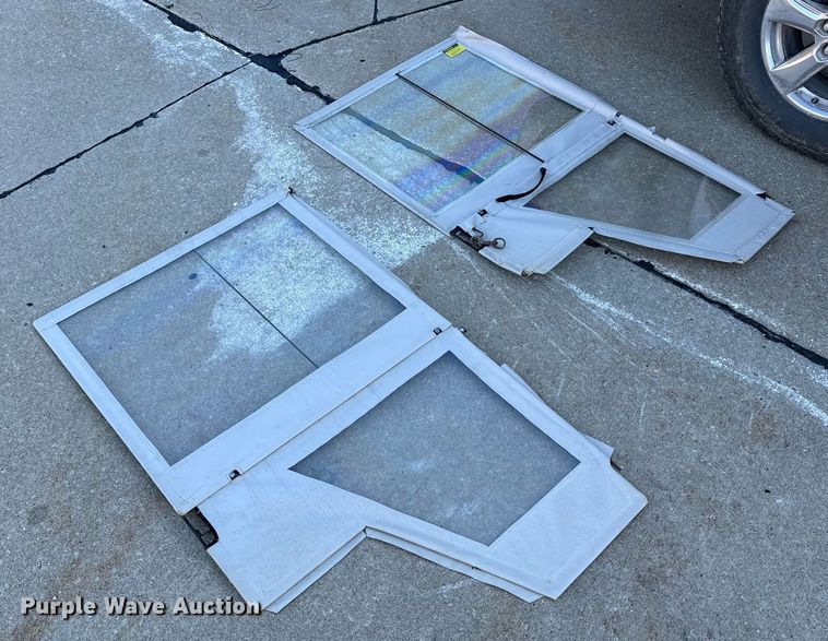 image for item NM9179 New Holland 1220  MFWD tractor