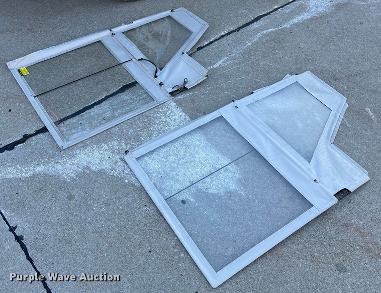 image for item NM9179 New Holland 1220  MFWD tractor