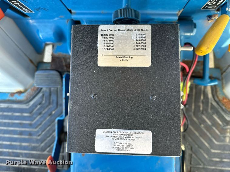 image for item NM9179 New Holland 1220  MFWD tractor