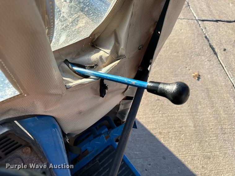 image for item NM9179 New Holland 1220  MFWD tractor