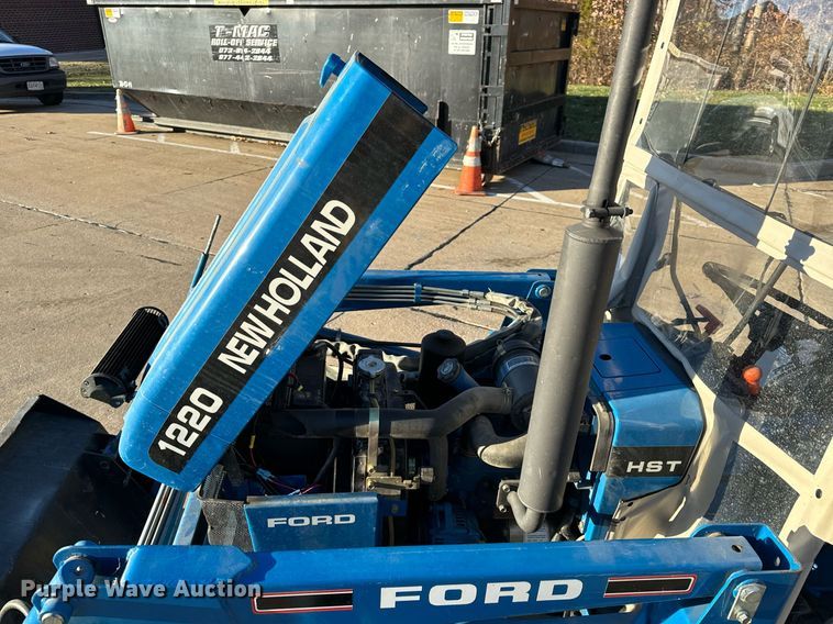 image for item NM9179 New Holland 1220  MFWD tractor