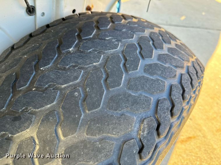 image for item NM9179 New Holland 1220  MFWD tractor