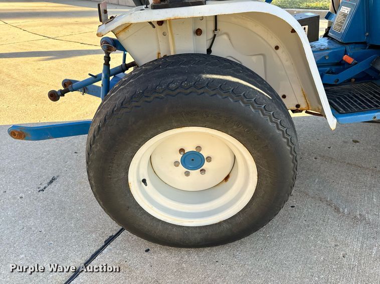 image for item NM9179 New Holland 1220  MFWD tractor