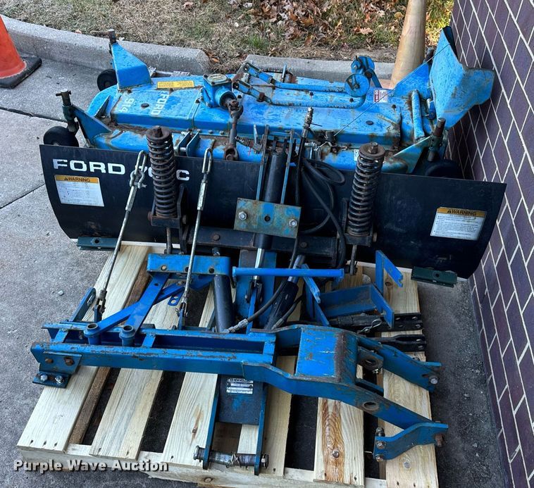 image for item NM9179 New Holland 1220  MFWD tractor