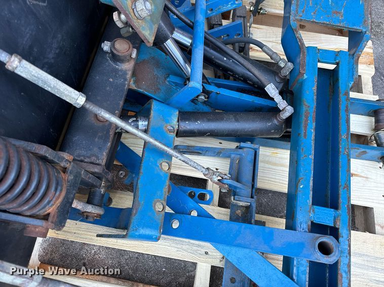 image for item NM9179 New Holland 1220  MFWD tractor