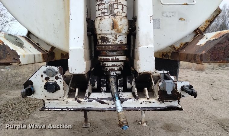 image for item DK8954 1999 Ranco  end dump trailer