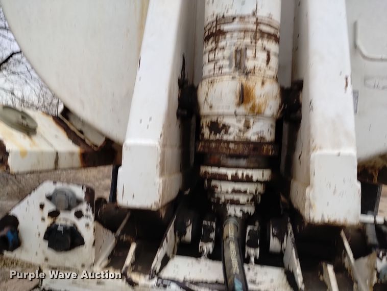 image for item DK8954 1999 Ranco  end dump trailer