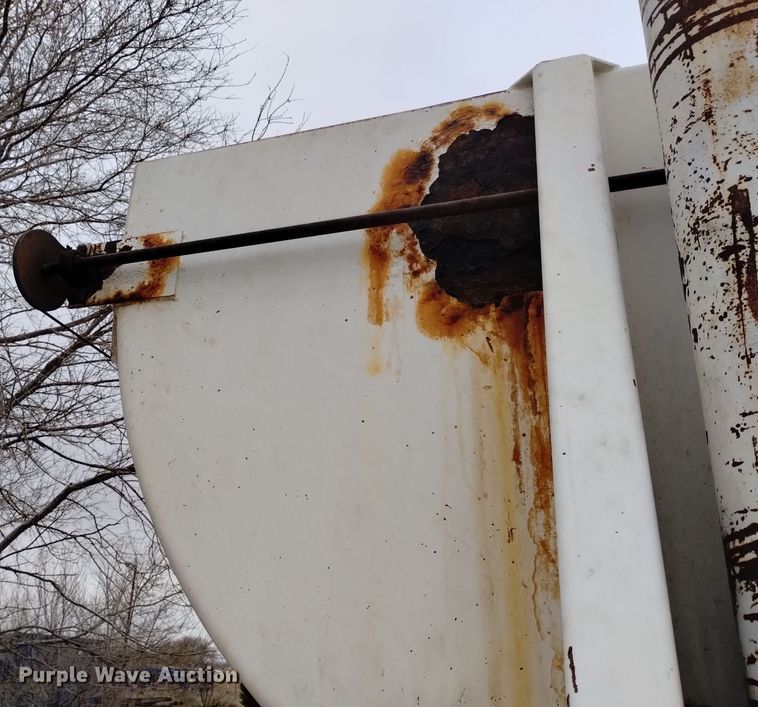 image for item DK8954 1999 Ranco  end dump trailer