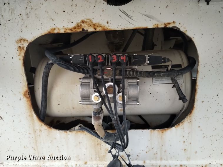 image for item DK8954 1999 Ranco  end dump trailer