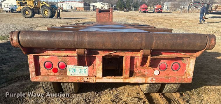 image for item DN0637 1981 Nuttall 350-0L  oilfield trailer