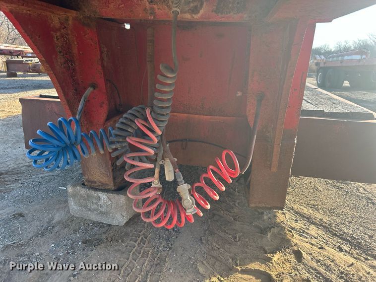 image for item DN0637 1981 Nuttall 350-0L  oilfield trailer