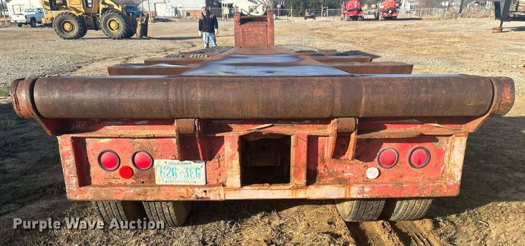 image for item DN0637 1981 Nuttall 350-0L  oilfield trailer