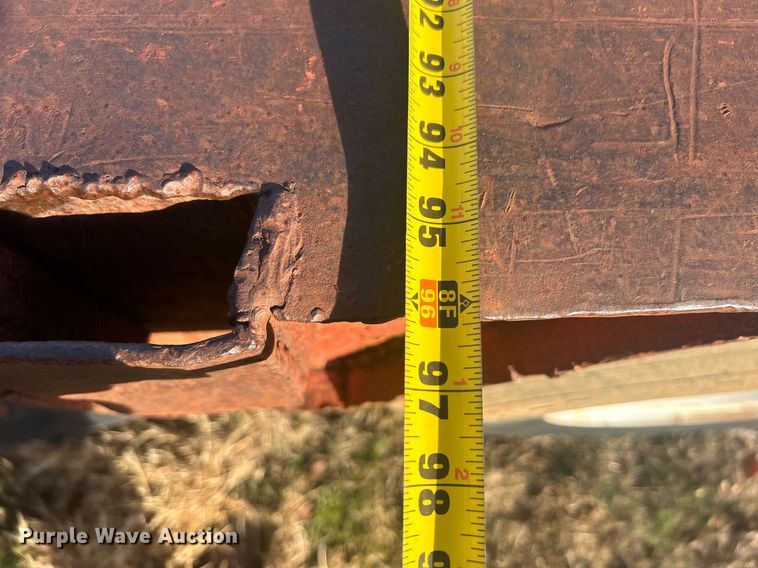 image for item DN0637 1981 Nuttall 350-0L  oilfield trailer