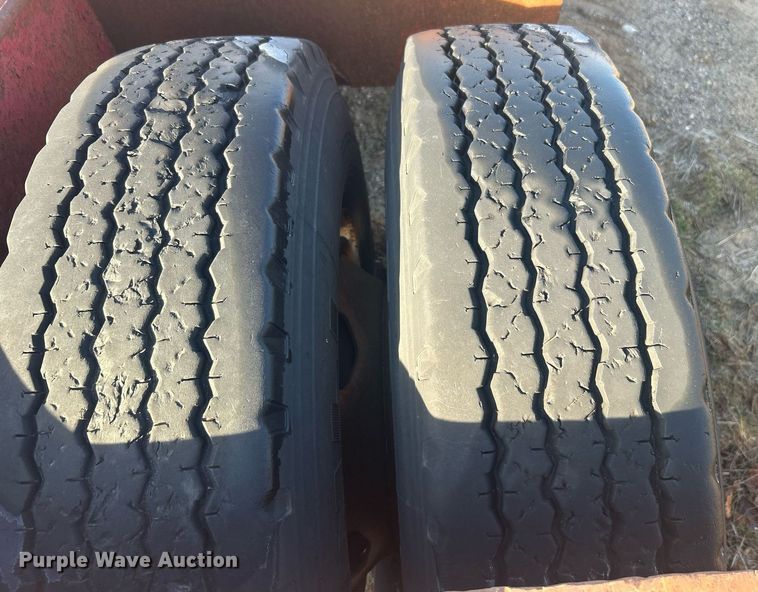 image for item DN0637 1981 Nuttall 350-0L  oilfield trailer