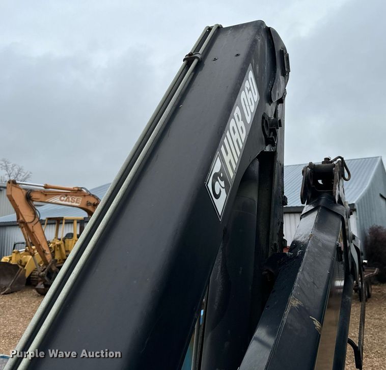 image for item DO2214 2004 International 4300  flatbed truck