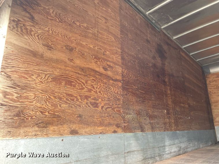 image for item DP0274 2003 International 4400  box truck