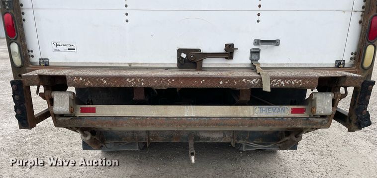 image for item DP0274 2003 International 4400  box truck