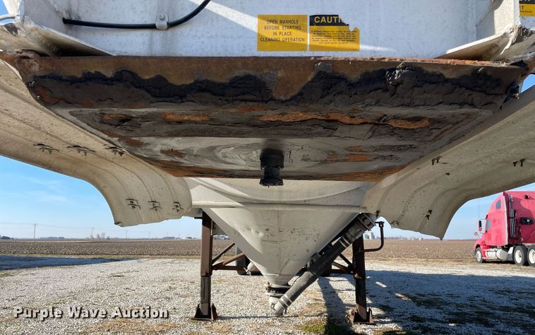 image for item DP0276 1979 Butler MFG  tank trailer