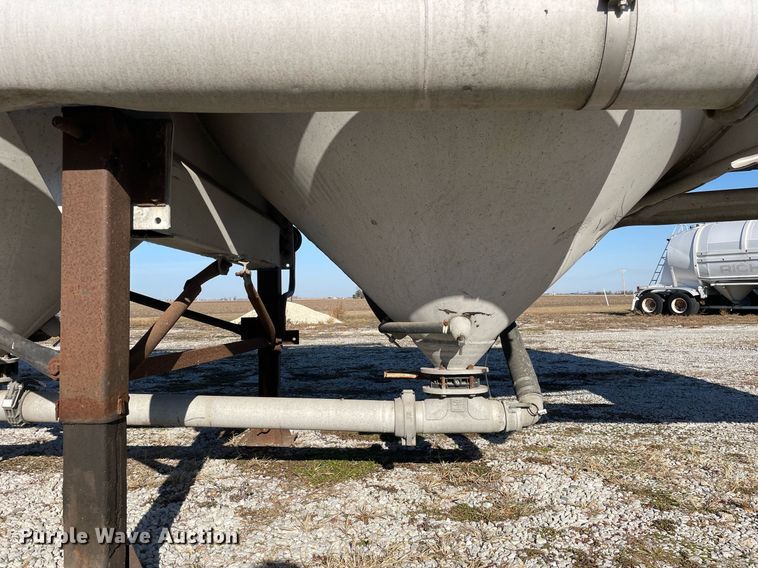 image for item DP0276 1979 Butler MFG  tank trailer