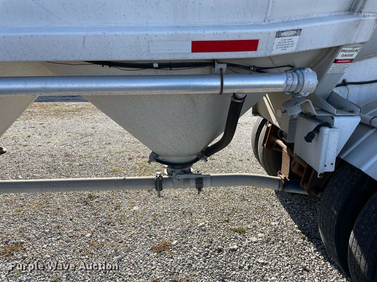 image for item DP0276 1979 Butler MFG  tank trailer