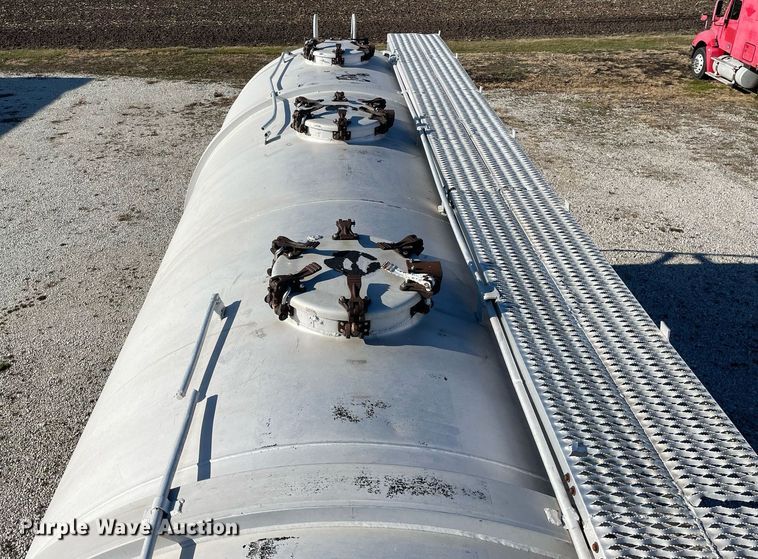 image for item DP0276 1979 Butler MFG  tank trailer