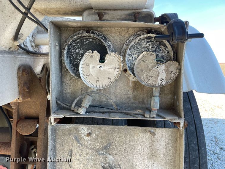 image for item DP0276 1979 Butler MFG  tank trailer