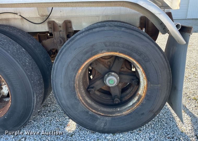 image for item DP0276 1979 Butler MFG  tank trailer