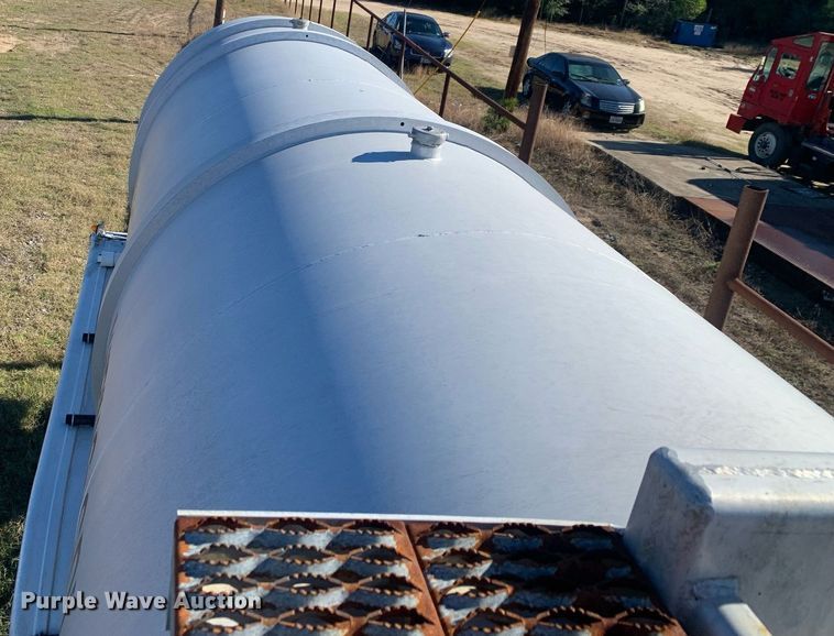 image for item DP8784 1988 VIM 307AL  tank trailer