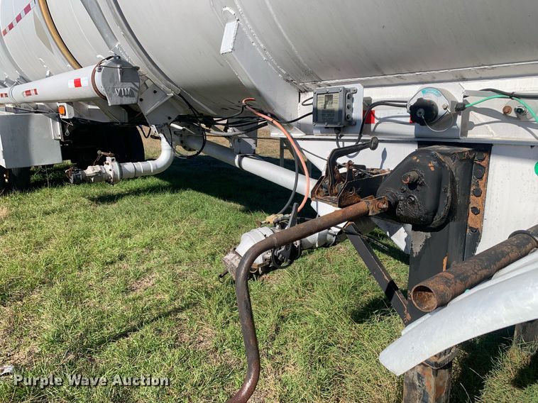 image for item DP8784 1988 VIM 307AL  tank trailer