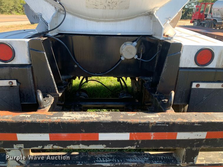 image for item DP8784 1988 VIM 307AL  tank trailer