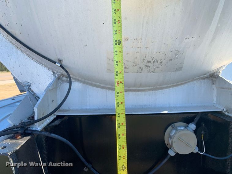 image for item DP8784 1988 VIM 307AL  tank trailer