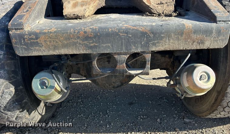 image for item DQ1074 Ottawa YT30  yard truck