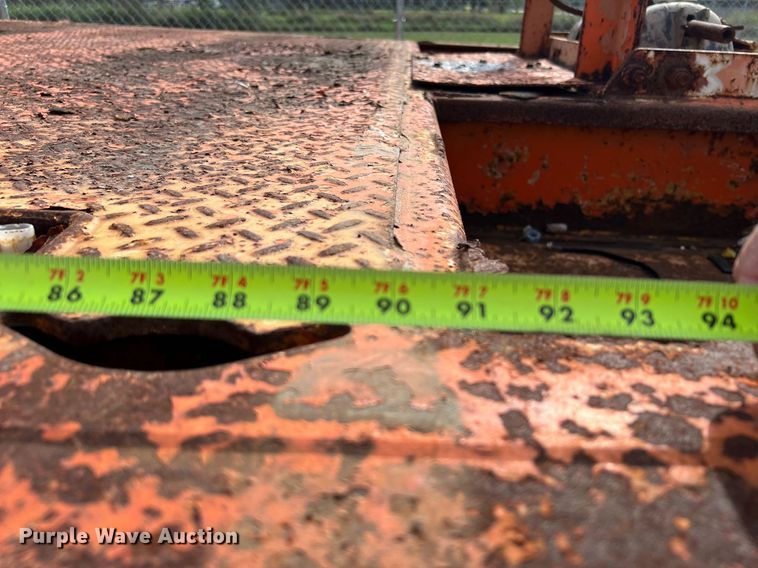 image for item DQ2315 2003 Trail King TK70HT drop deck equipment trailer