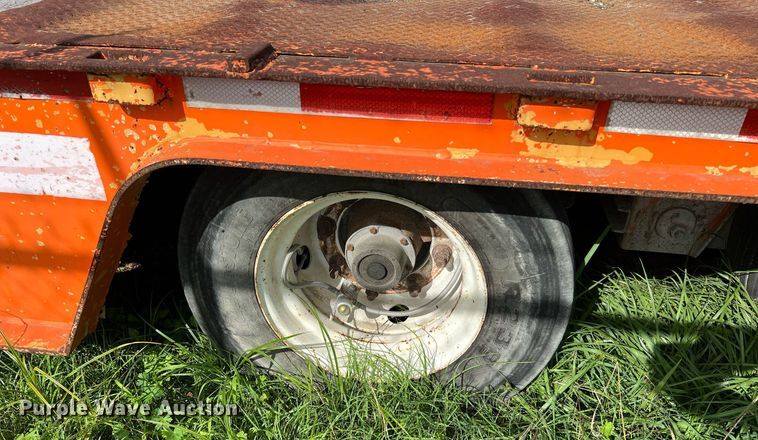 image for item DQ2315 2003 Trail King TK70HT drop deck equipment trailer