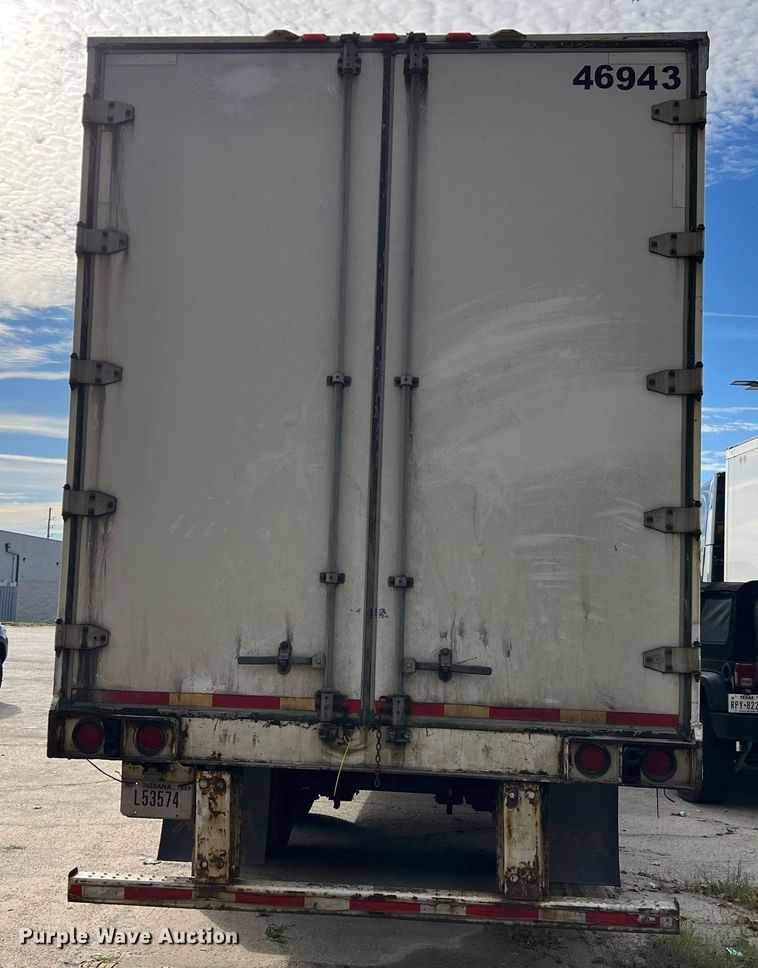 image for item DQ2342 2004 Great Dane 7-11TP-SA  dry van trailer