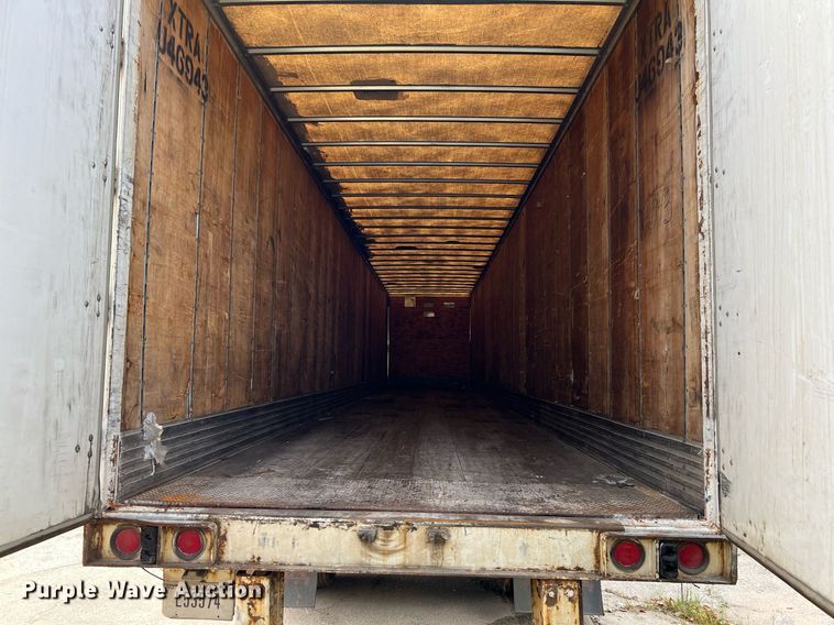 image for item DQ2342 2004 Great Dane 7-11TP-SA  dry van trailer