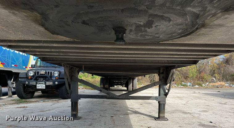 image for item DQ2342 2004 Great Dane 7-11TP-SA  dry van trailer