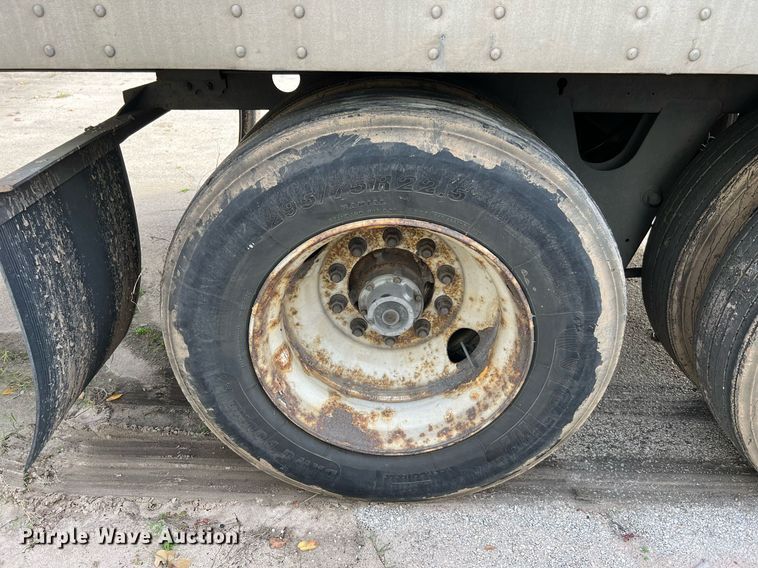 image for item DQ2342 2004 Great Dane 7-11TP-SA  dry van trailer