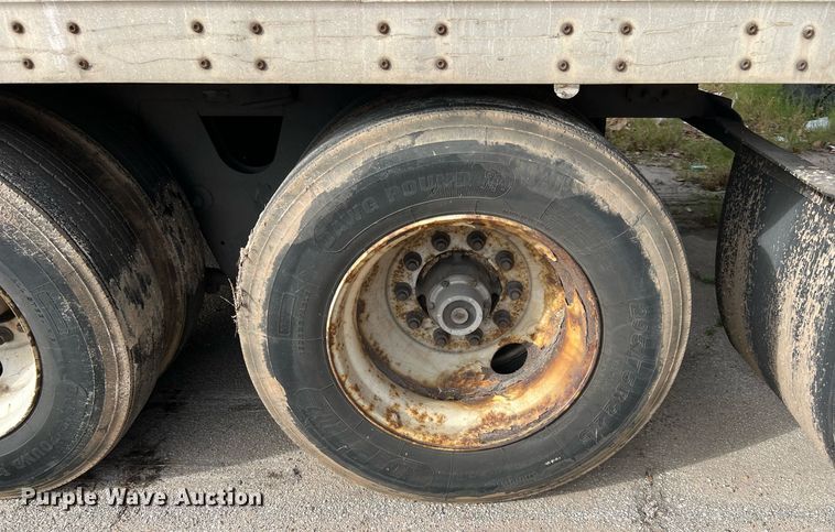 image for item DQ2342 2004 Great Dane 7-11TP-SA  dry van trailer