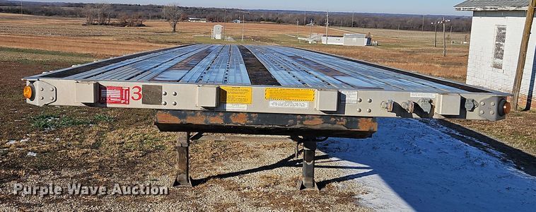 image for item LB9623 2007 Utility FS2CHA  flatbed trailer