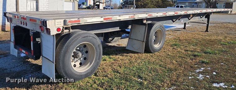 image for item LB9623 2007 Utility FS2CHA  flatbed trailer