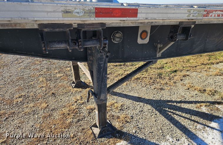 image for item LB9623 2007 Utility FS2CHA  flatbed trailer