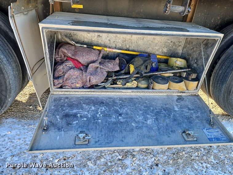 image for item LB9623 2007 Utility FS2CHA  flatbed trailer