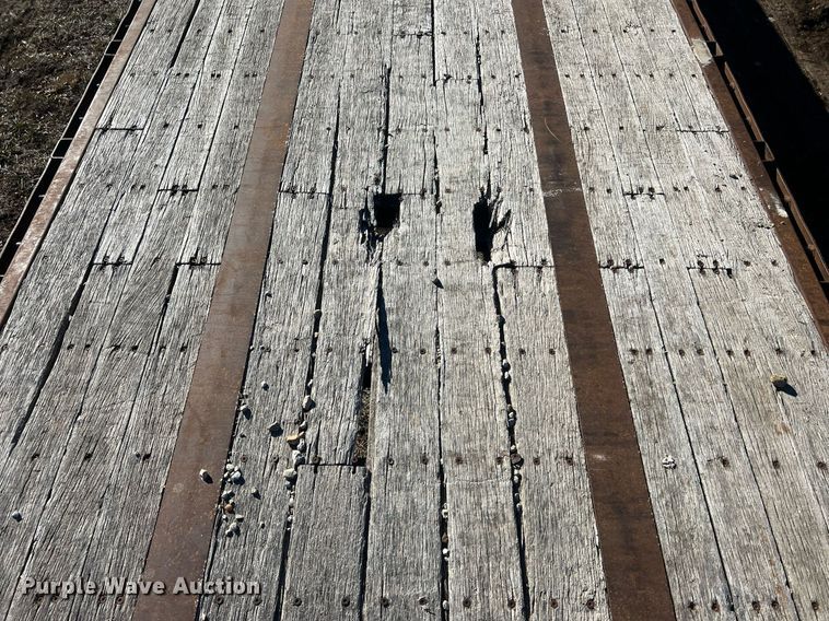 image for item NN9325 2007 International 9200i  semi truck