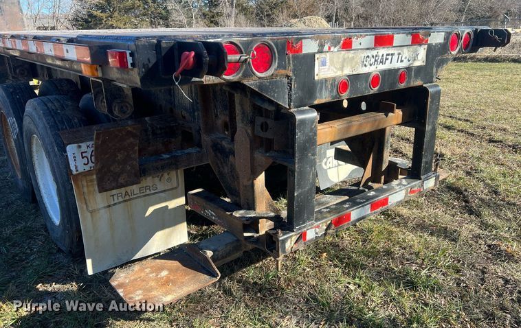 image for item NN9325 2007 International 9200i  semi truck