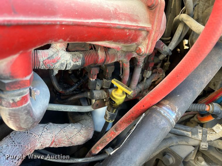 image for item NN9325 2007 International 9200i  semi truck