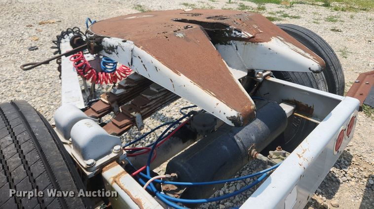 image for item OK9568 1996 Silver Eagle CST20W  trailer dolly