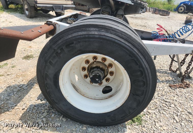 image for item OK9568 1996 Silver Eagle CST20W  trailer dolly