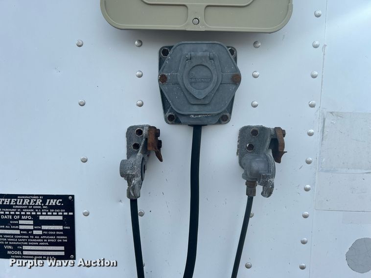 image for item OM9203 1989 Theurer ISAC480A10S226  dry van trailer