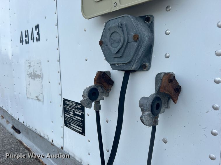 image for item OM9203 1989 Theurer ISAC480A10S226  dry van trailer